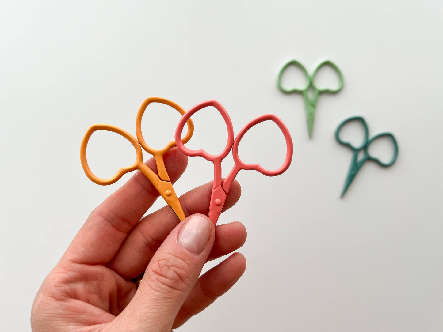Small Heart scissors, tiny embroidery scissors, little snips: Honey