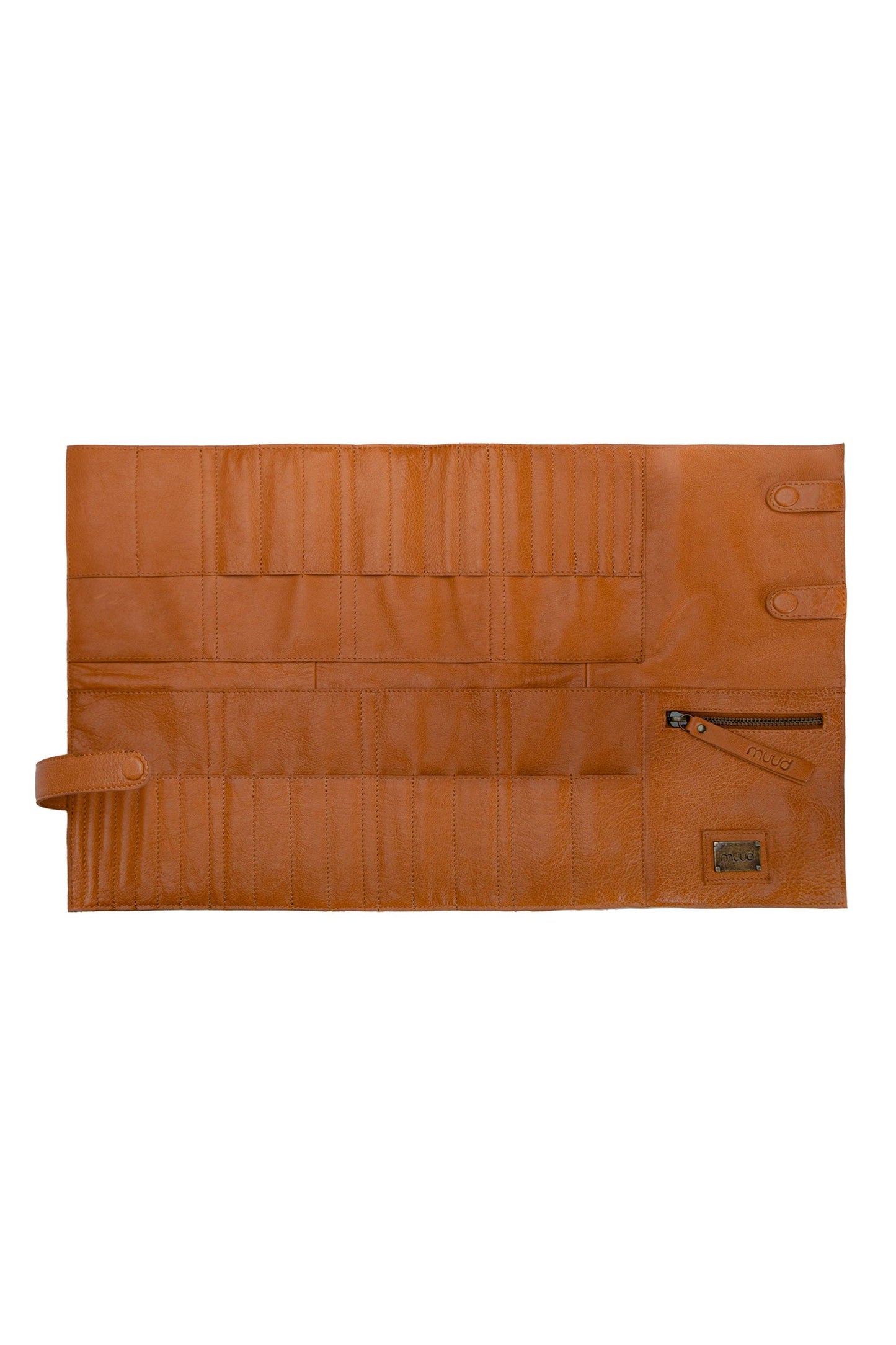 Stockholm XL Needle Case: Rich Brown / One size