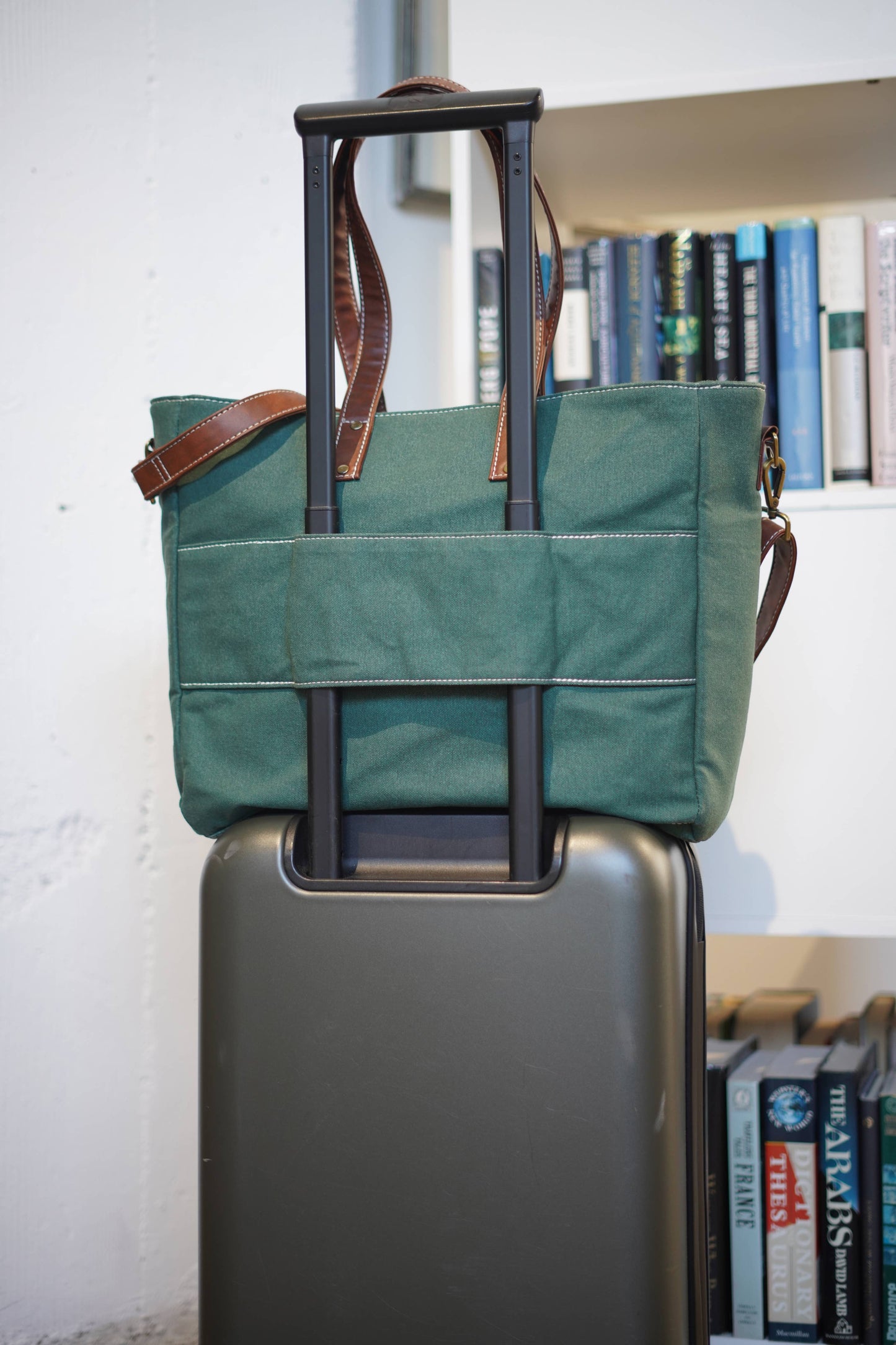 Essential Tote, Waxed Hunter Green
