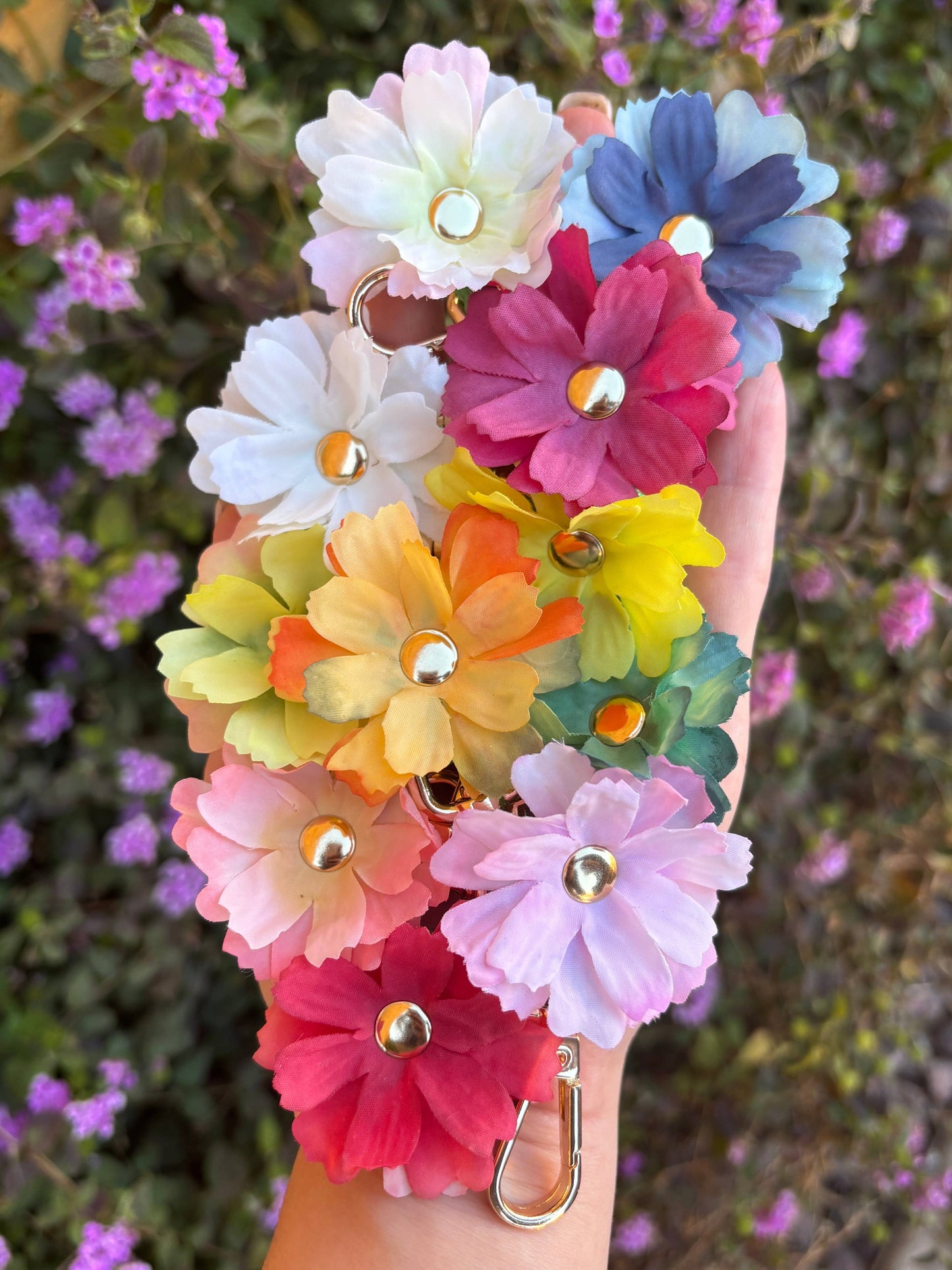 Flow Minder Minder: Handmade Leather Flower