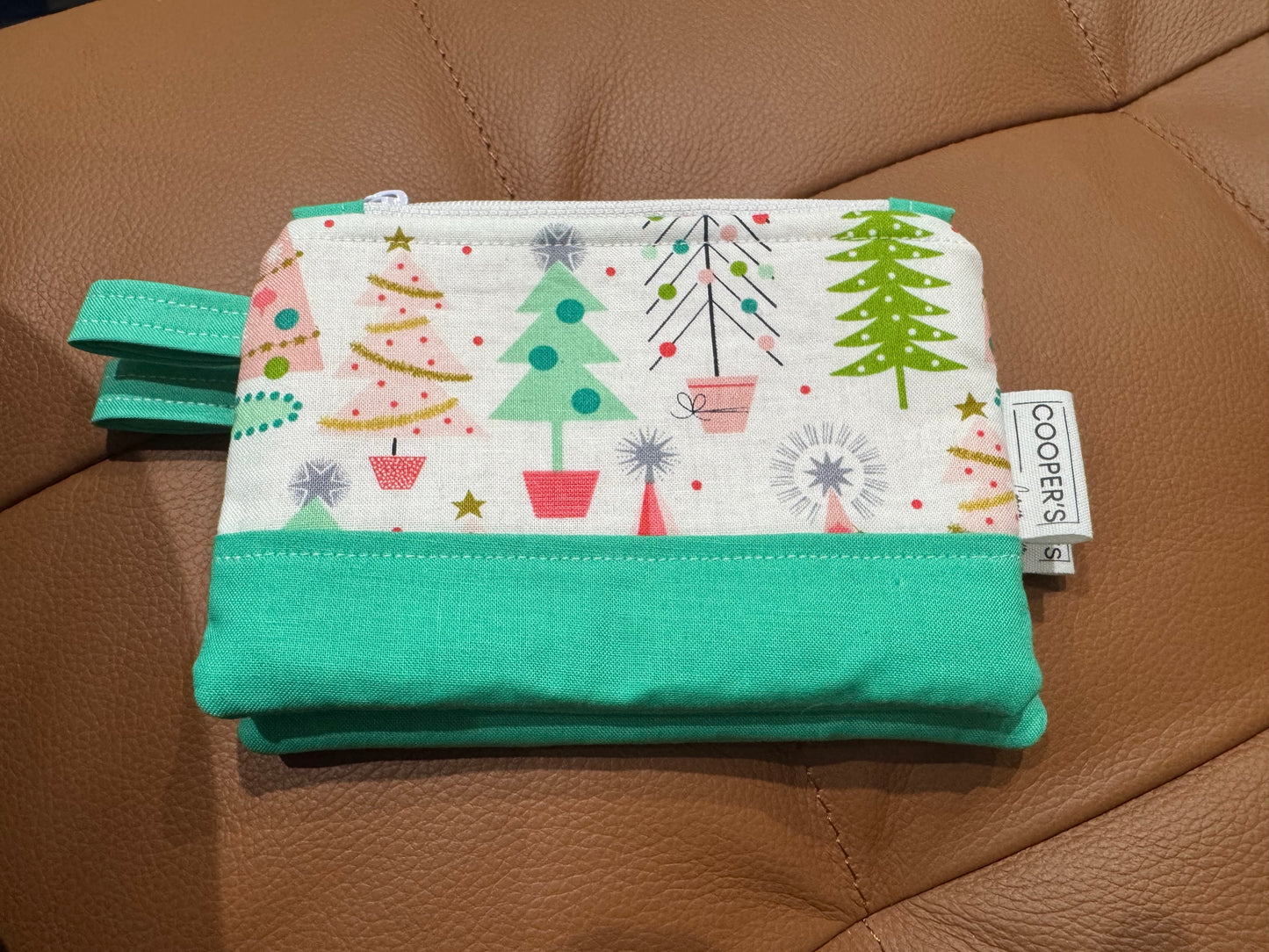 Coopers Corner - Christmas Notion Pouch