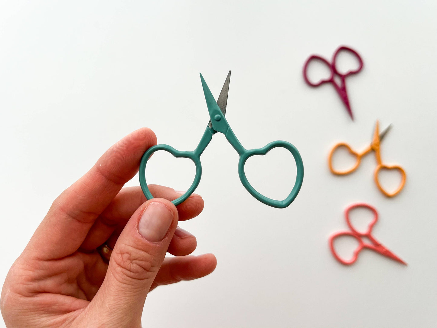 Small Heart scissors, tiny embroidery scissors, little snips: Honey