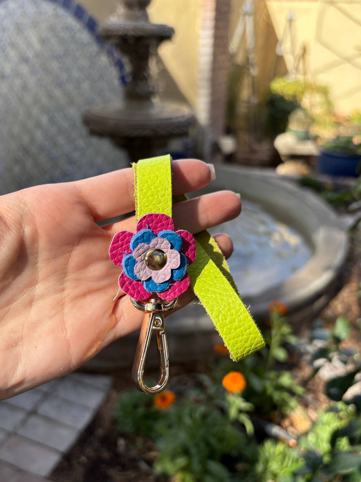 Flower Power! Phone Wristlet: Navy