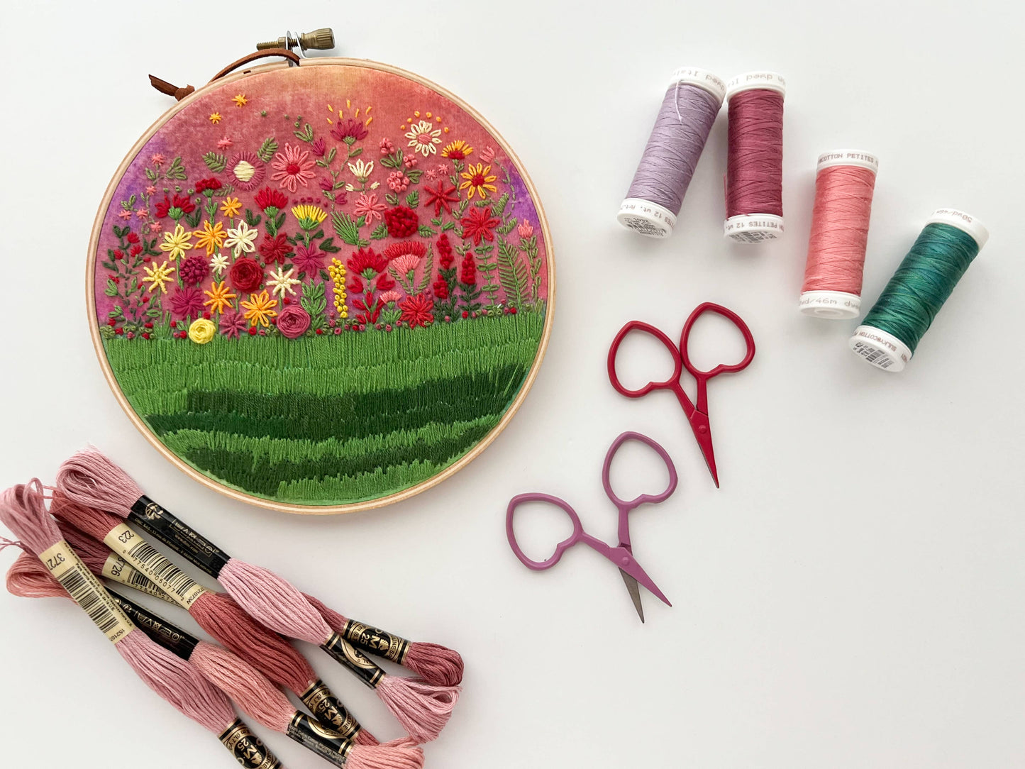 Small Heart scissors, tiny embroidery scissors, little snips: Honey