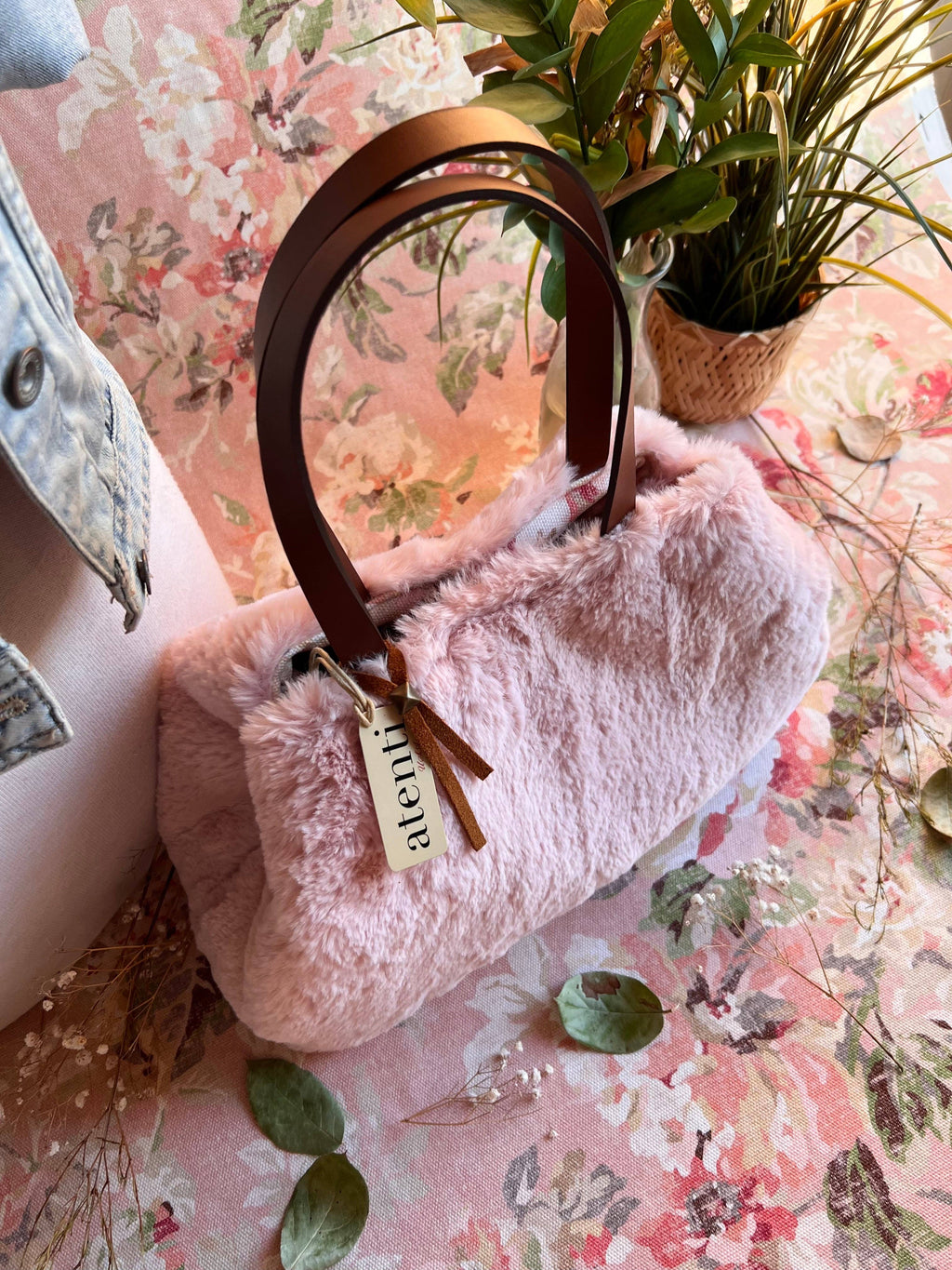 Himalaya Divina; USA made handbag and small project bag by Atenti