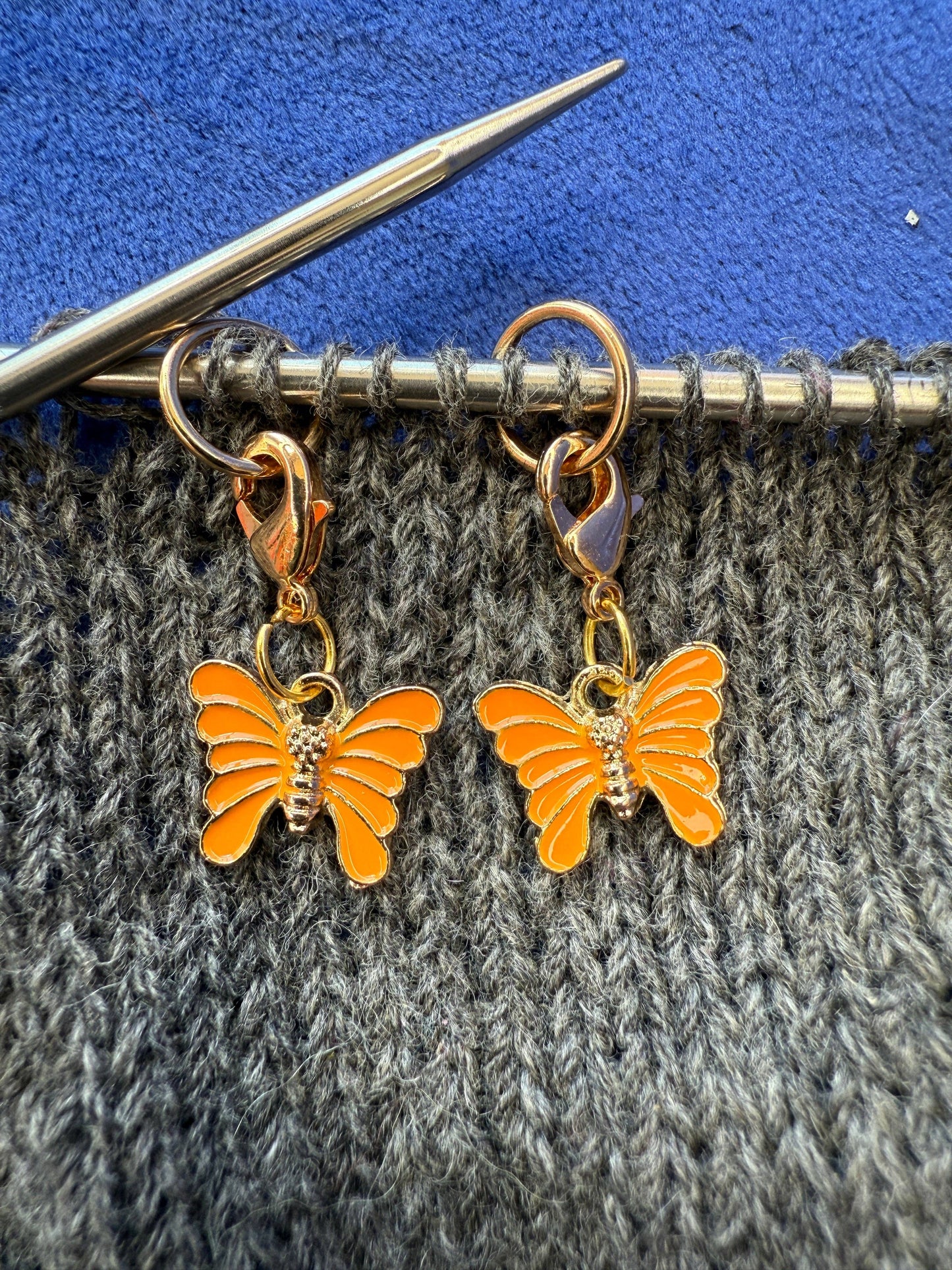 Funky Wave Stitch Markers
