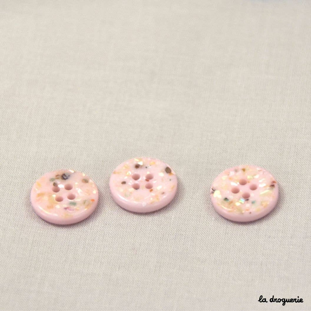 Botón "Pretty Pebbles" de 15 mm - Botón de 15 mm: Mustard yellow de LA DROGUERIE