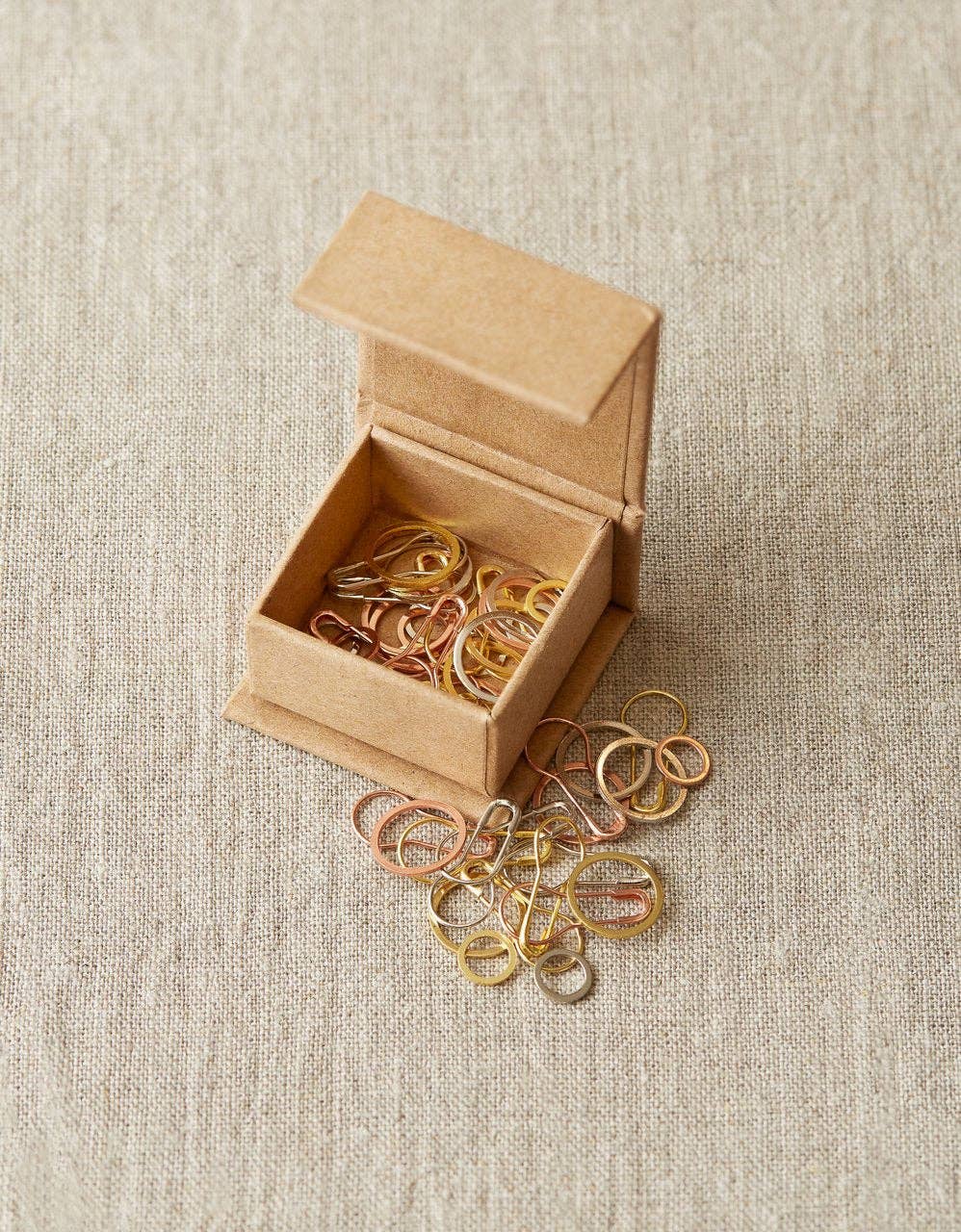Marcadores de puntos Precious Metal de Cocoknits