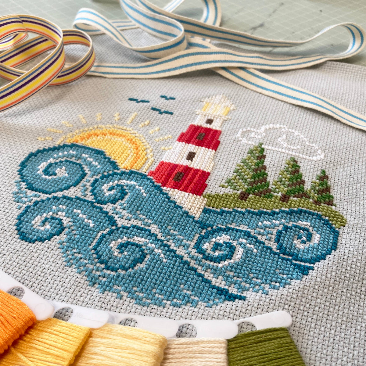 Going Coastal - Kit de punto de cruz de Love Poppet