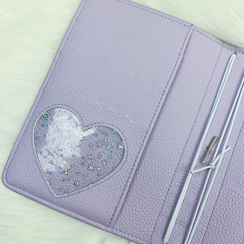 Cuaderno de viaje (Traveler's Notebook) BEE-6 Pastel Lilac | Para repuestos y cuadernos de 5 x 7 in (13 x 18 cm) de The HoneyBShop