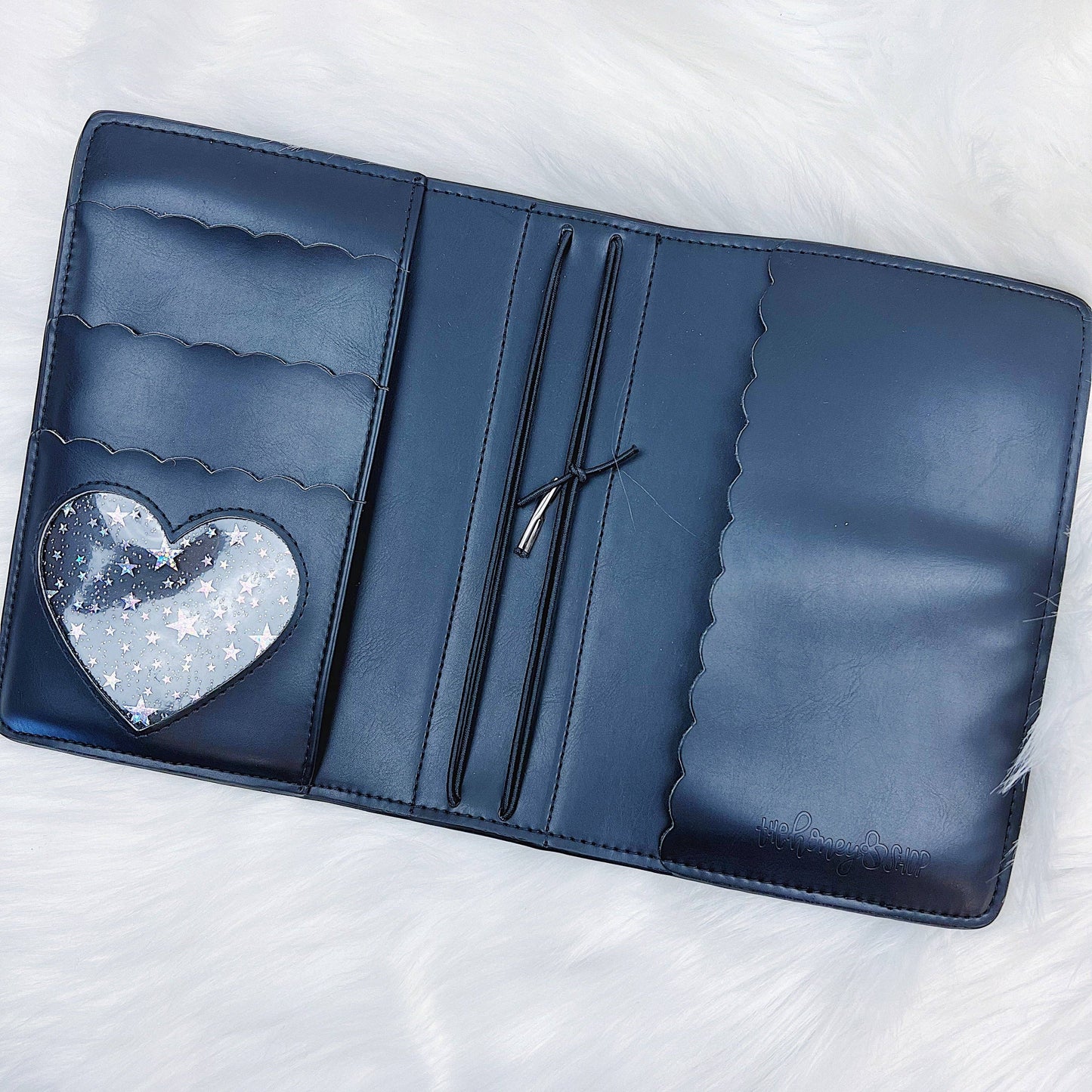 Smooth Black BEE-6 Traveler's Notebook | Fits 5"x7" Inserts + Notebooks