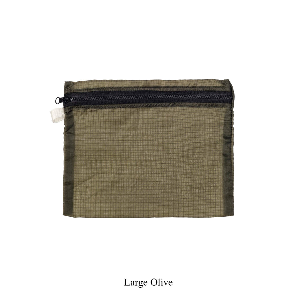 ESTUCHE LIGERO VINTAGE DE TELA DE PARACAÍDAS: Olive / Grande de Puebco