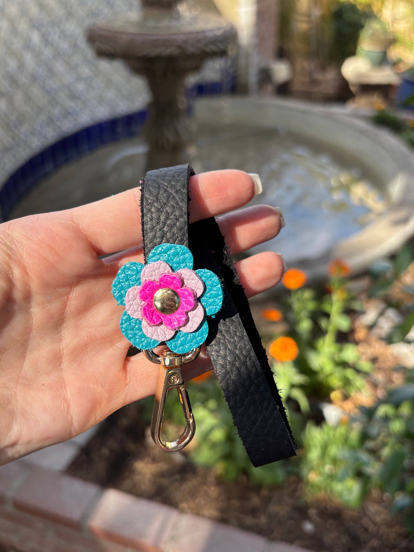 Flower Power! Phone Wristlet: Hot Pink
