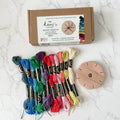 The Kumi Wheel: kit para hacer pulseras de kumihimo de Grow Creative