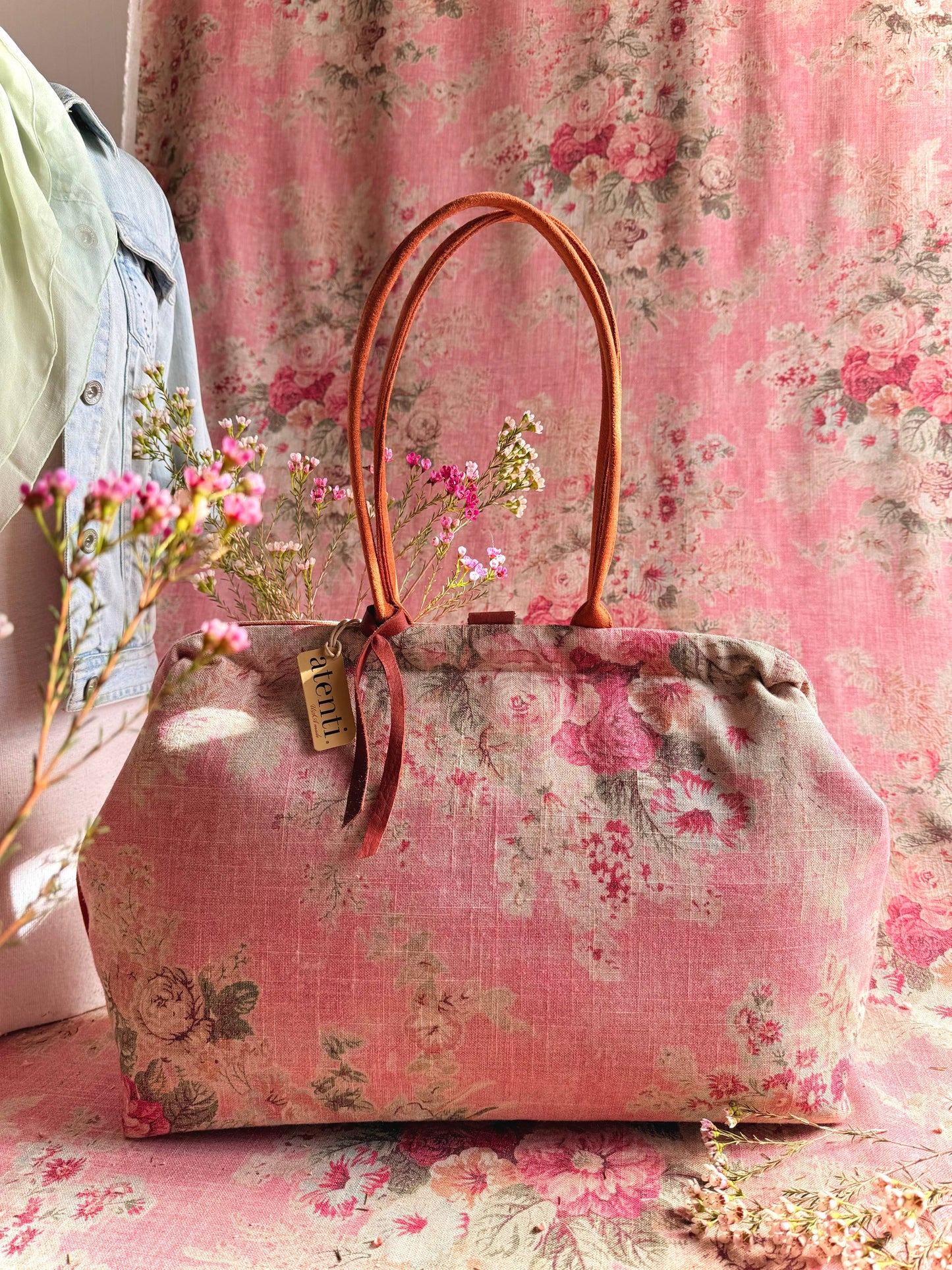 Rosewood Pioneer, Atenti USA Handmade, Floral Mary Poppins Snap Frame Bag