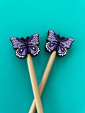 Mariposa morada, polilla, naturaleza: regalo para quienes tejen de Comma Craft Co