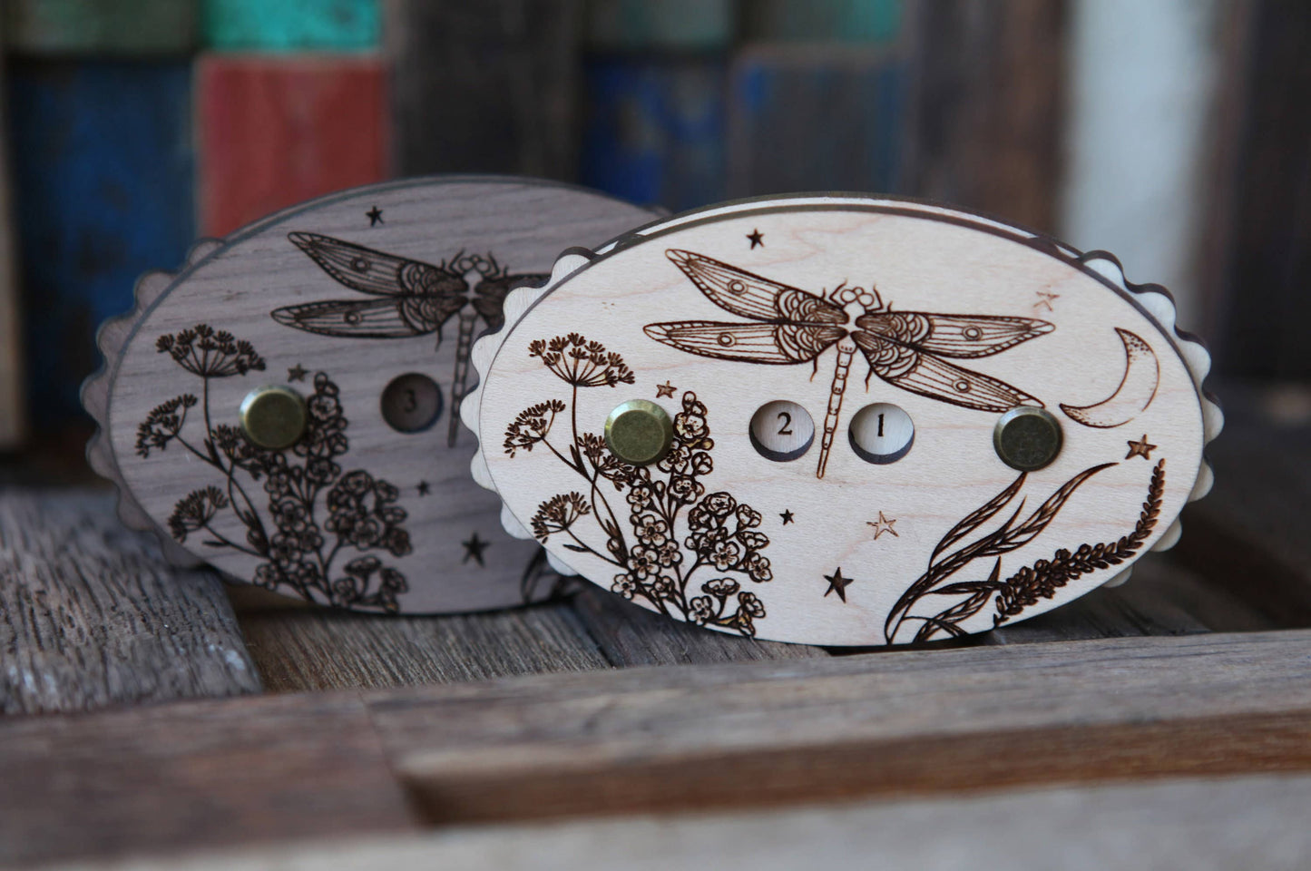 Maple Wood Dragonfly Knitting Row Counter with Stars & Moon: Walnut