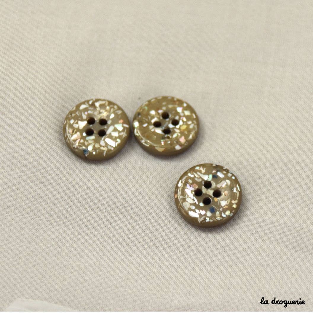 "Pretty Pebbles" Button 15 mm - Button 15 mm: Mustard yellow