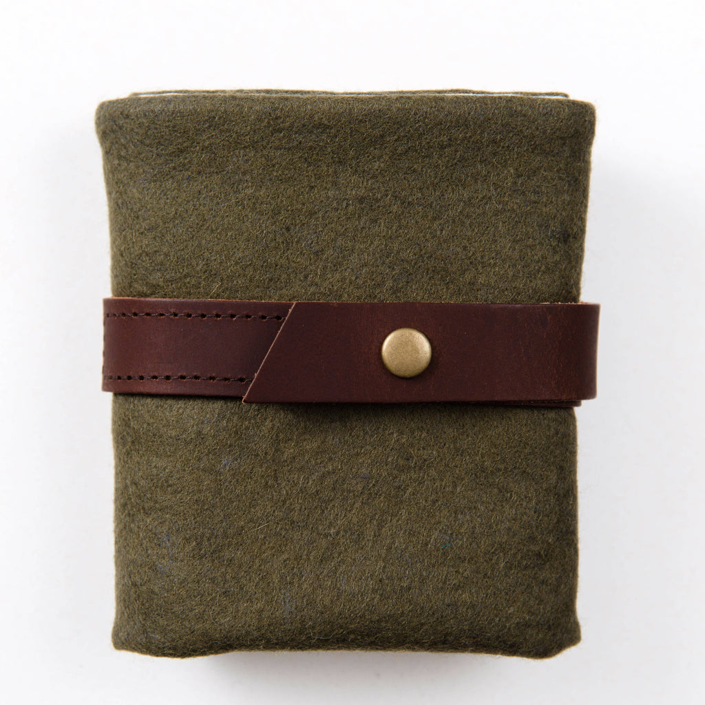 Estuche estándar de lana para agujas intercambiables: Light Gray de Quince & Co.