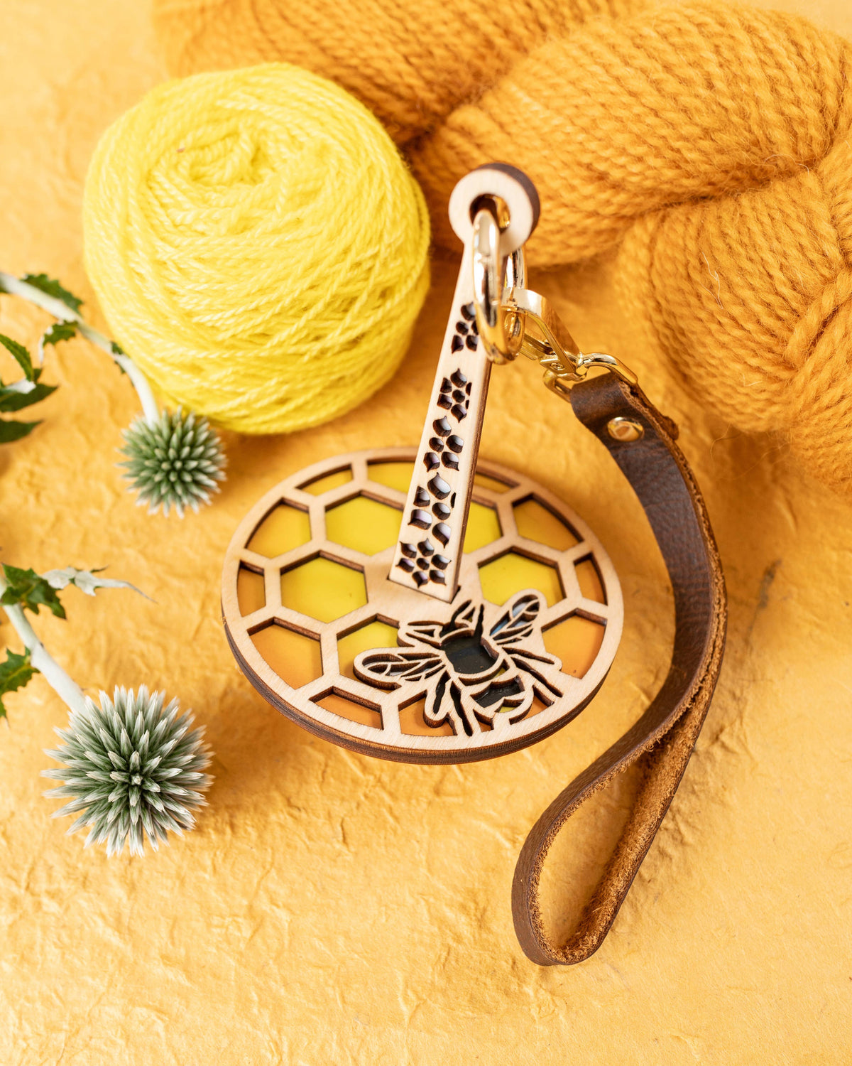 Honeybee: Original Mini Minder de Lemonwood