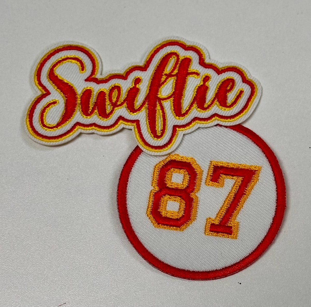 Swiftie Loves Kelce: trío Swiftie/Kelce #87/estrella de futbol americano de Aloe and Milk Boutique