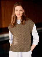 Entwined: Cables, Lace and Knitted Textures de Laine Publishing