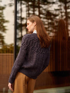Entwined: Cables, Lace and Knitted Textures de Laine Publishing