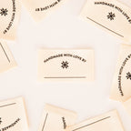 Etiquetas para quilt de algodón orgánico para escribir "Handmade with Love" de Sarah Hearts