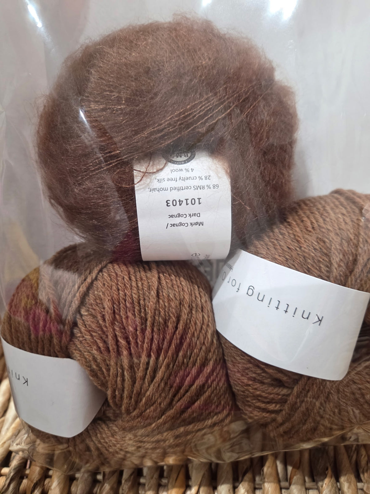 Mitones Nola de Svetlana Volkova, Brown