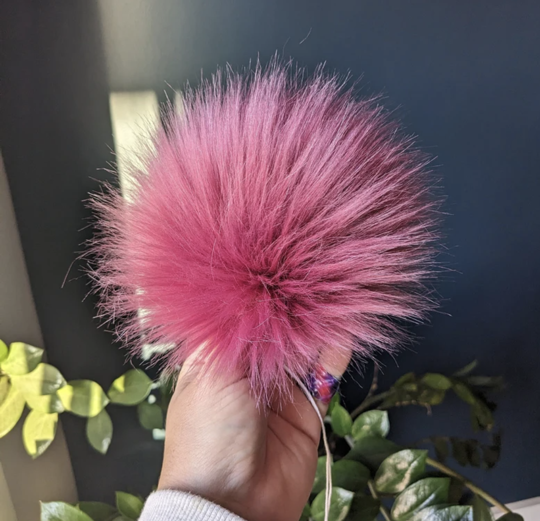 7" Detachable Faux Fur Pom Pom - Mauve Pink
