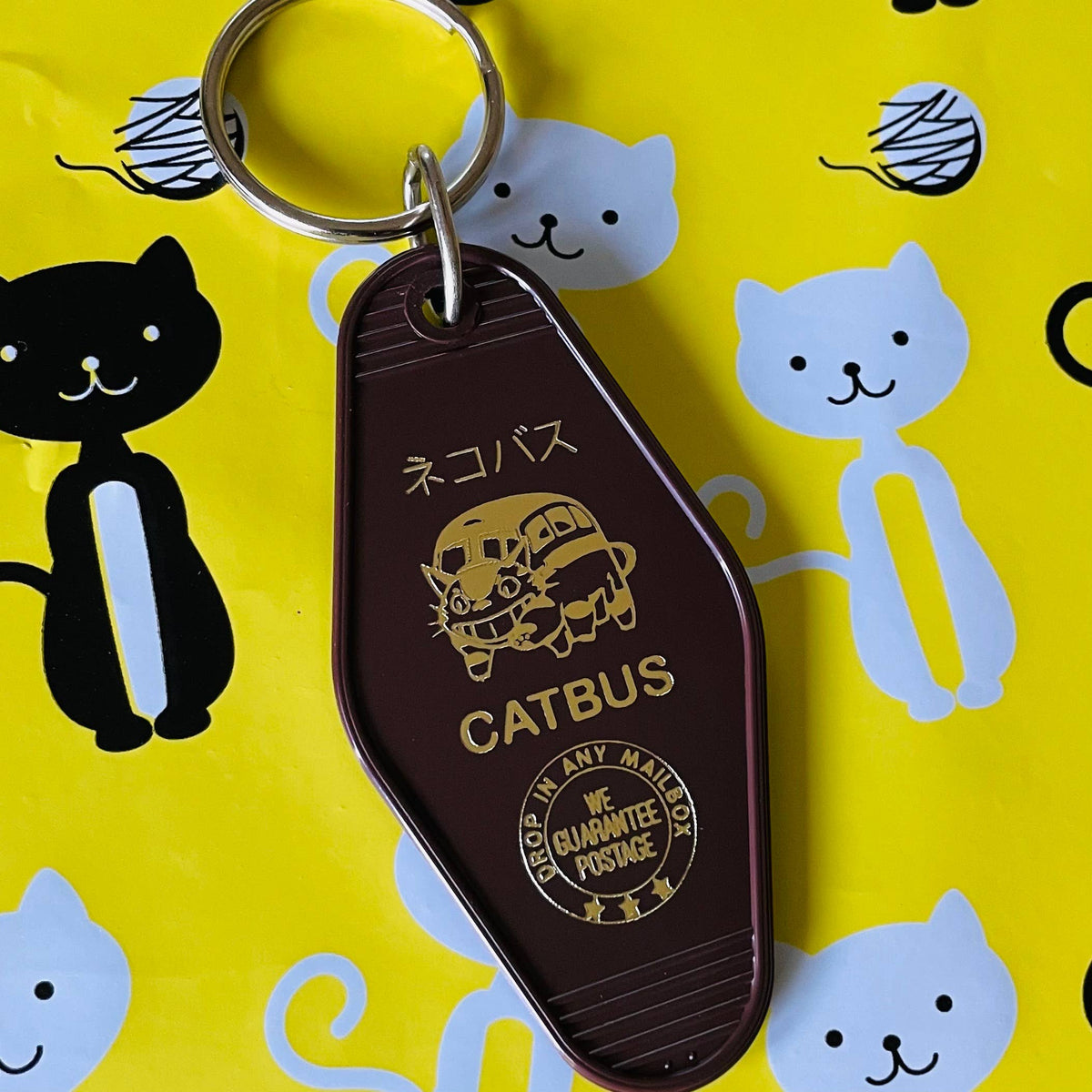 Llavero de motel: Catbus (Totoro) de The 3 Sisters Design Co.