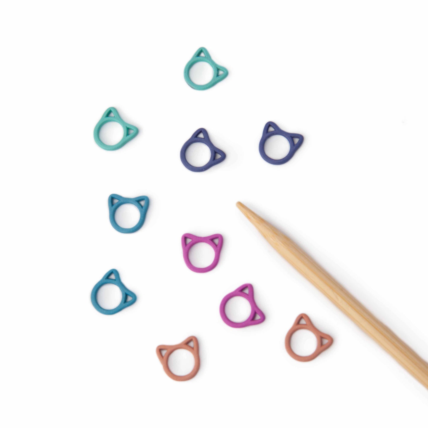 Solid Rainbow Cats - Simple Stitch Markers for Knitting: Medium (up to US 8)