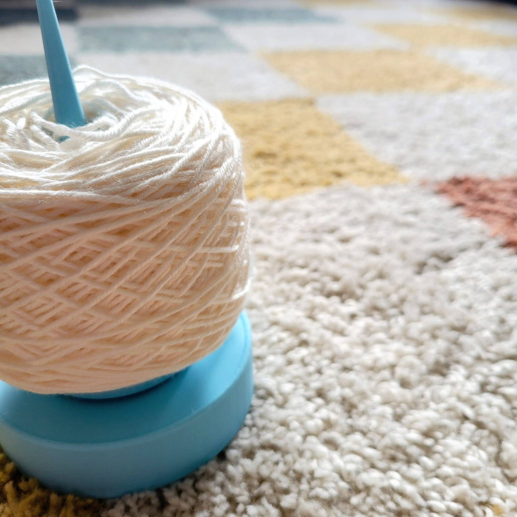 Portaestambre giratorio Circle de Chippy's Knittery