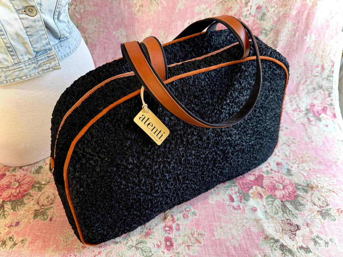 Bolsa de viaje Overnighter Weekender Persian Lamb de Atenti, hecha a mano en EE. UU.