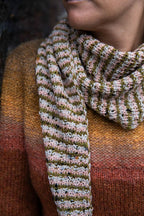 52 Weeks of Scrap Yarn: Projects for Crafters de Laine Publishing
