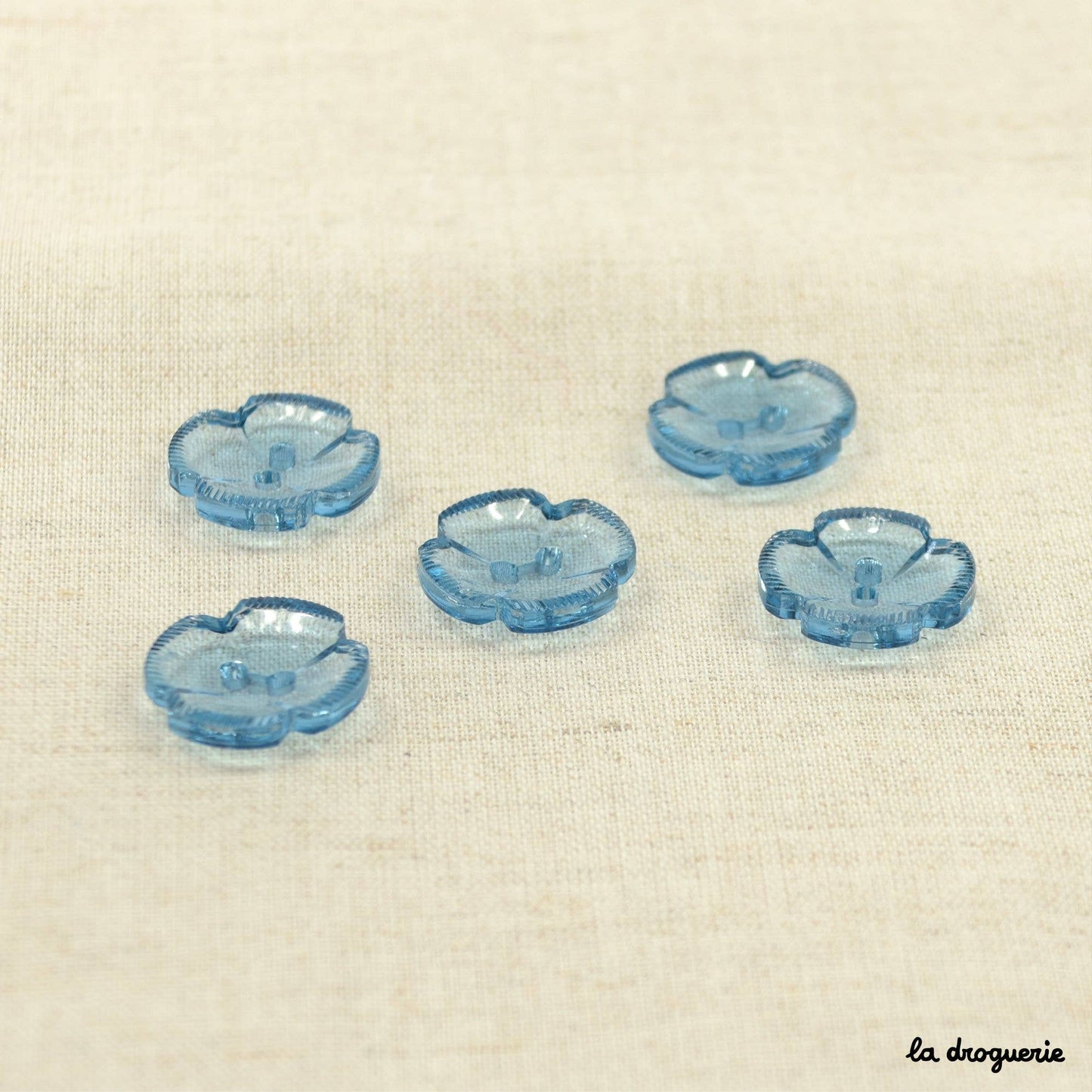 "Papeete flower 4 petals" button 18 mm: Sapphire blue