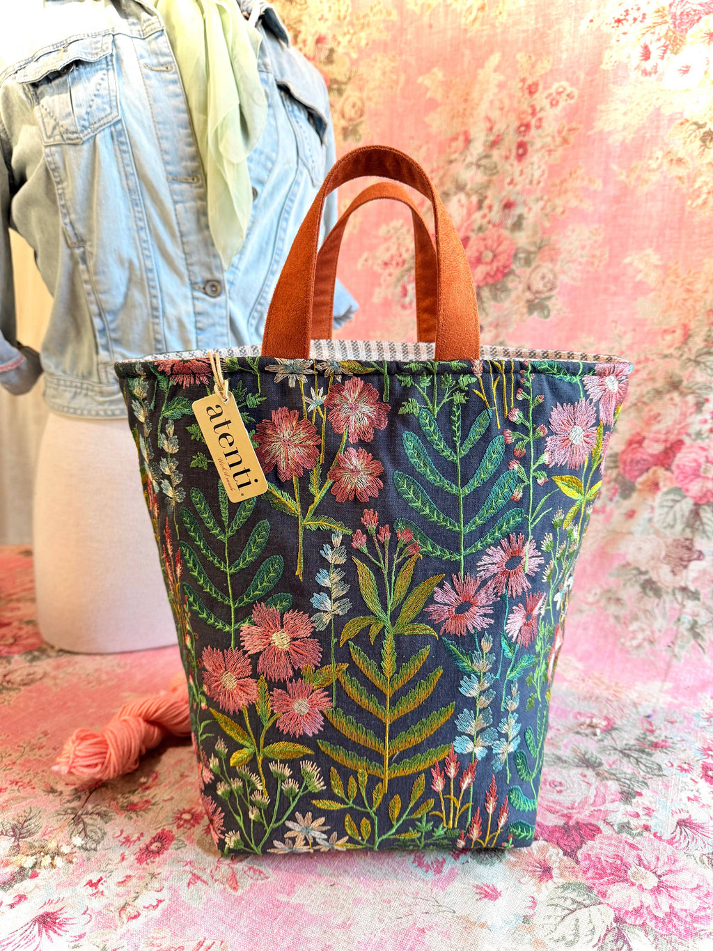 Meadow Hope Basket de Atenti