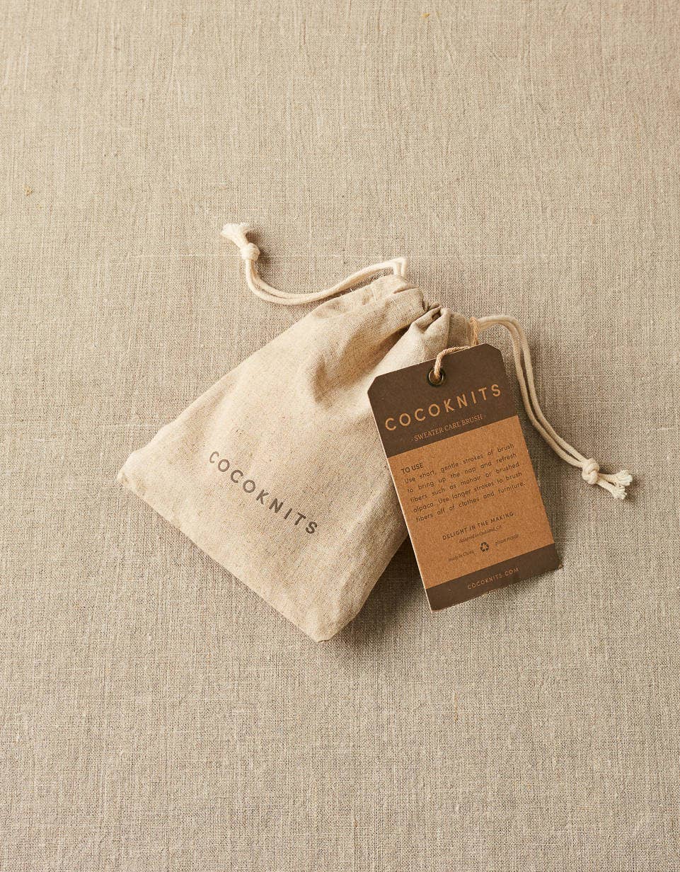 Cepillo para el cuidado de suéteres de Cocoknits