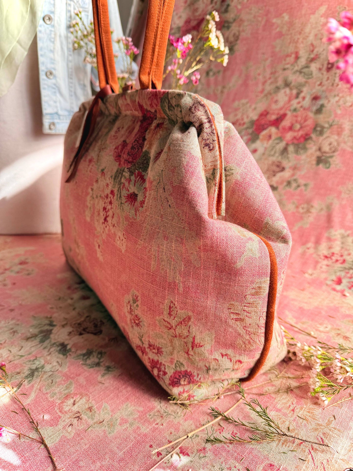 Rosewood Pioneer, Atenti USA Handmade, Floral Mary Poppins Snap Frame Bag