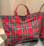 Bolsa tote de PVC con cuadros navideños para mujer: Red de NARWEY INC