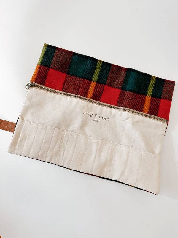 Standard wool interchangeable needle case: 2023 Plaid