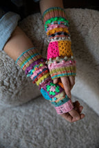 52 Weeks of Scrap Yarn: Projects for Crafters de Laine Publishing