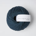 Knitting for Olive - Heavy Merino - Worsted (medio), Deep Petrolium Blue