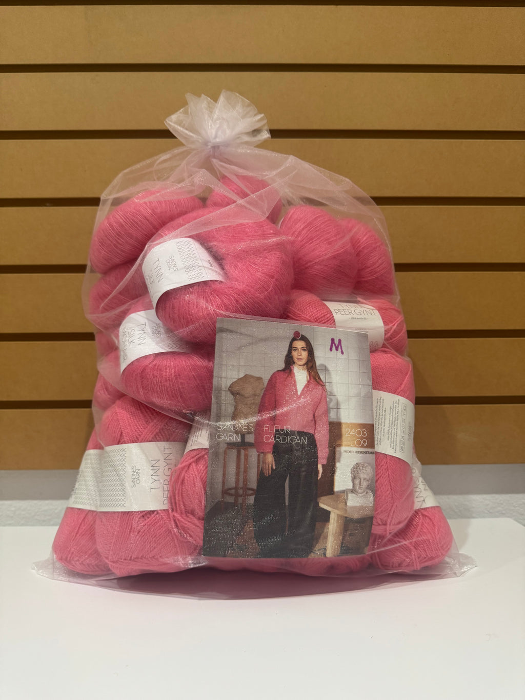 Fleur Cardigan Kit, Pink