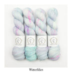 La Bien Aimee - Merino Super Sock, Waterlillies