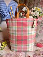 Bolsa para proyectos y organizador para tejer y crochet: Bubblegum Hope Basket de Atenti
