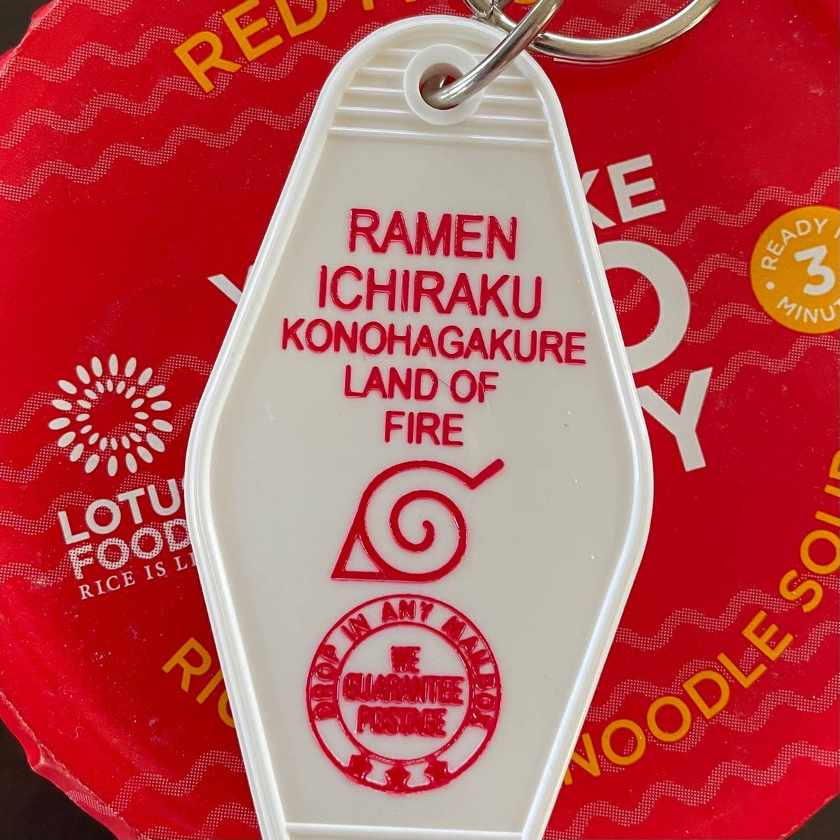 Llavero de motel: Ramen Ichiraku (Naruto) de The 3 Sisters Design Co.