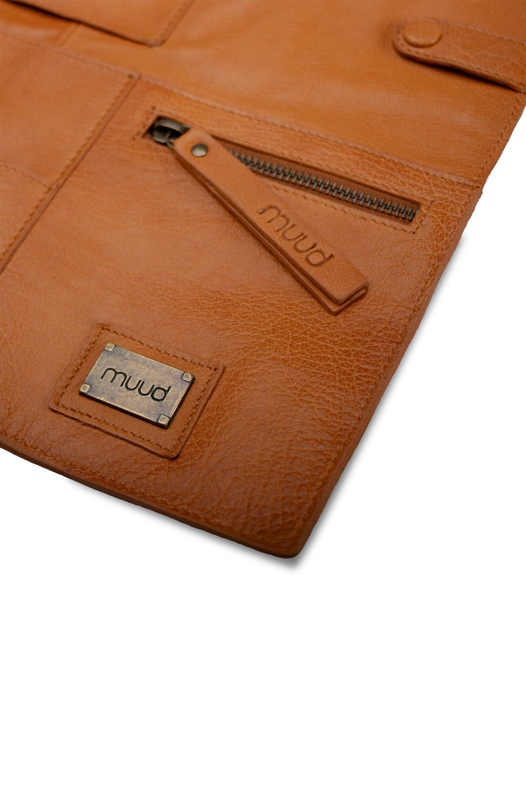 Stockholm XL Needle Case: Rich Brown / One size by Muud