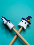 Bruja y fantasma kawaii de Halloween, gótico, regalo de silicona para quienes tejen, de Comma Craft Co