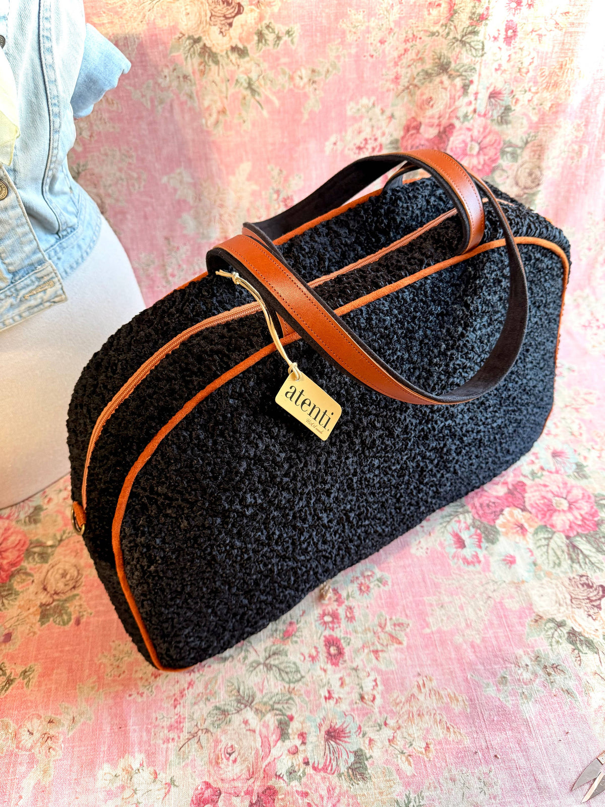 Bolsa de viaje Overnighter Weekender Persian Lamb de Atenti, hecha a mano en EE. UU.
